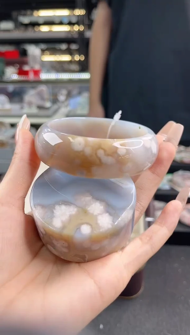 未镶嵌手镯石英质玉60圈口 （赠品镯心）6242063