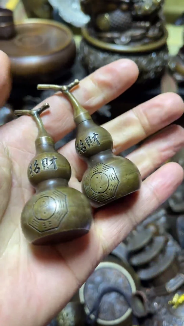 精美铜器点击下单