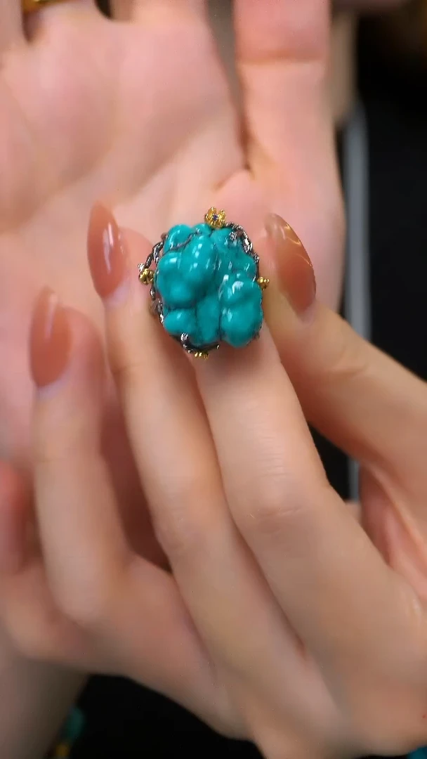 18K金镶嵌绿松石随形黑金戒指看图发货