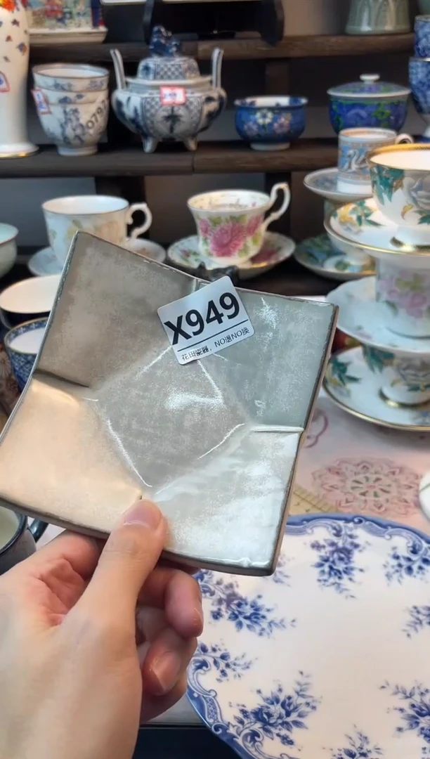 瓷片嘿****aX949不退不换.感谢理解