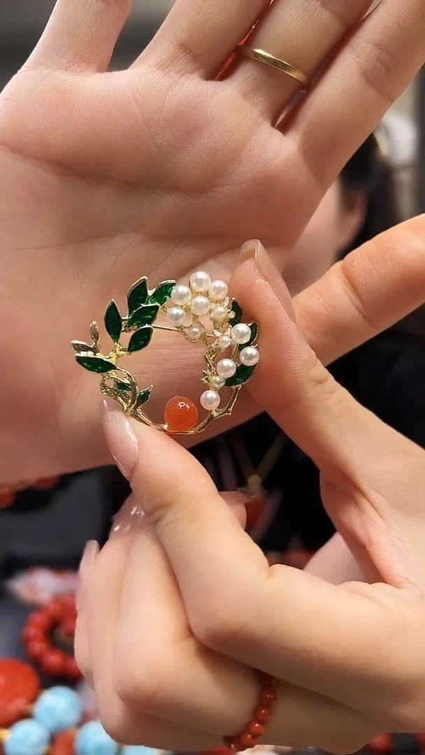 合金胸针南红玛瑙/YJ