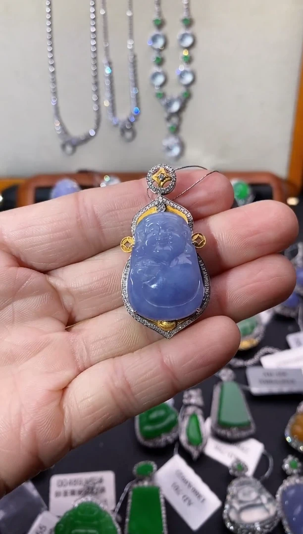 【闪购商品】翡翠颈饰18K金镶嵌吊坠