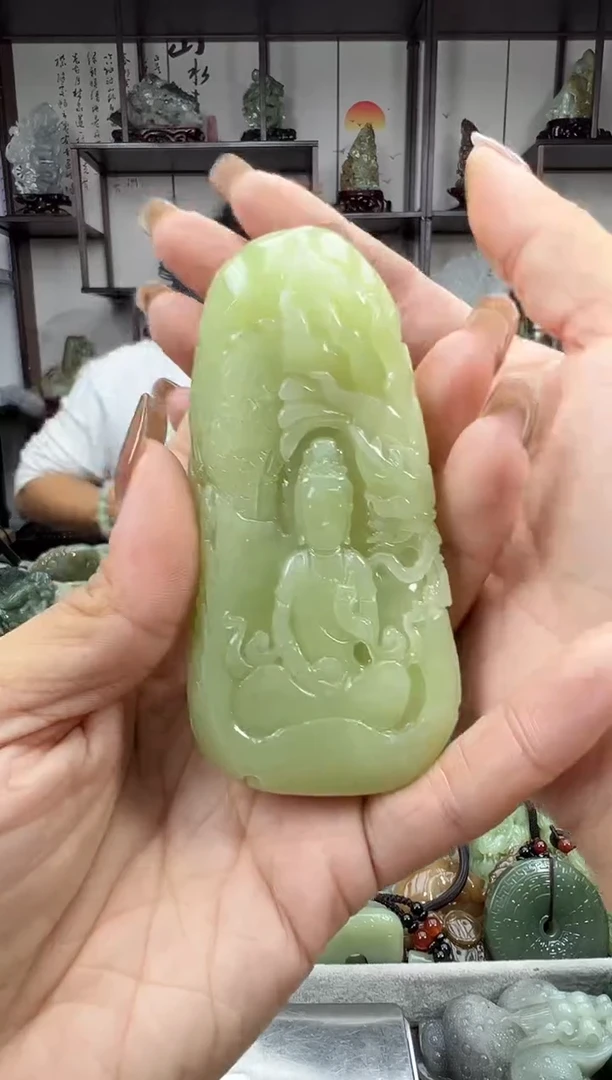 未镶嵌和田玉把件1