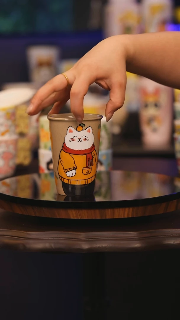 【闪购商品】摆件景德镇釉下彩绘设计师款式陶瓷