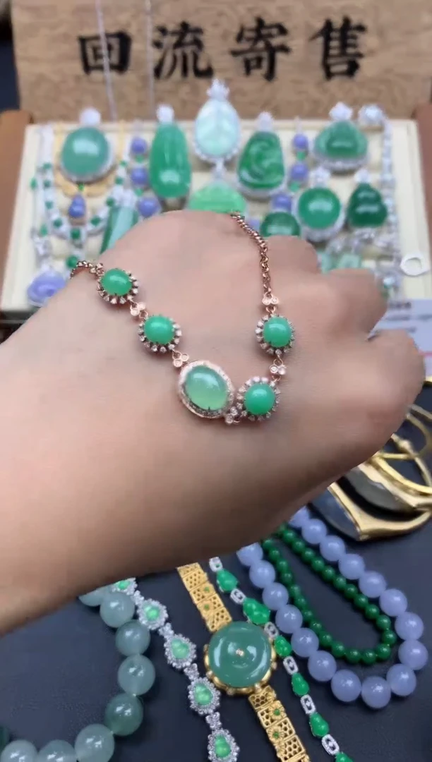 【闪购商品】翡翠手串18K金镶嵌248-中国好珍宝
