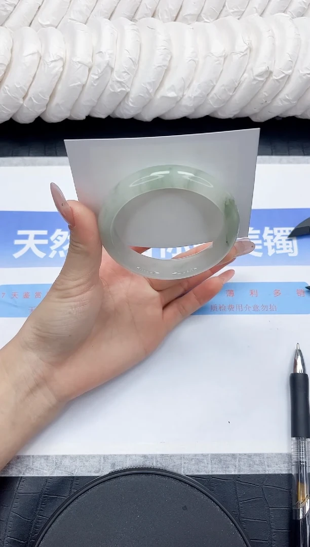 未镶嵌手镯石英质玉3-56
