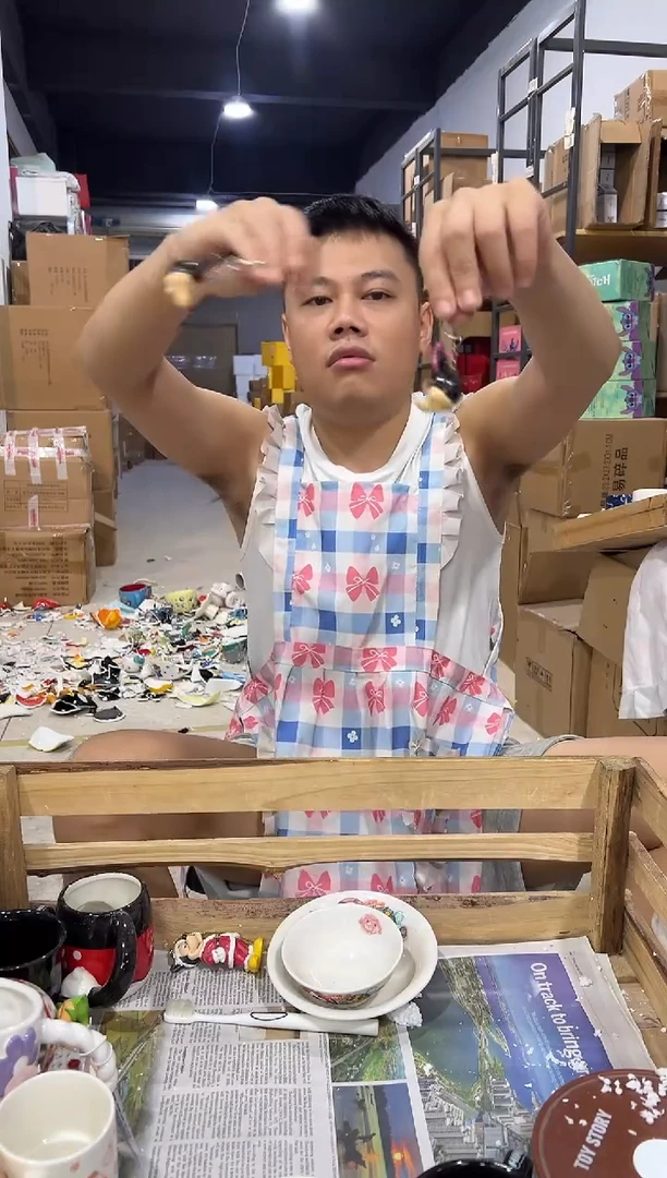瓷片米奇米妮钥匙圈一套