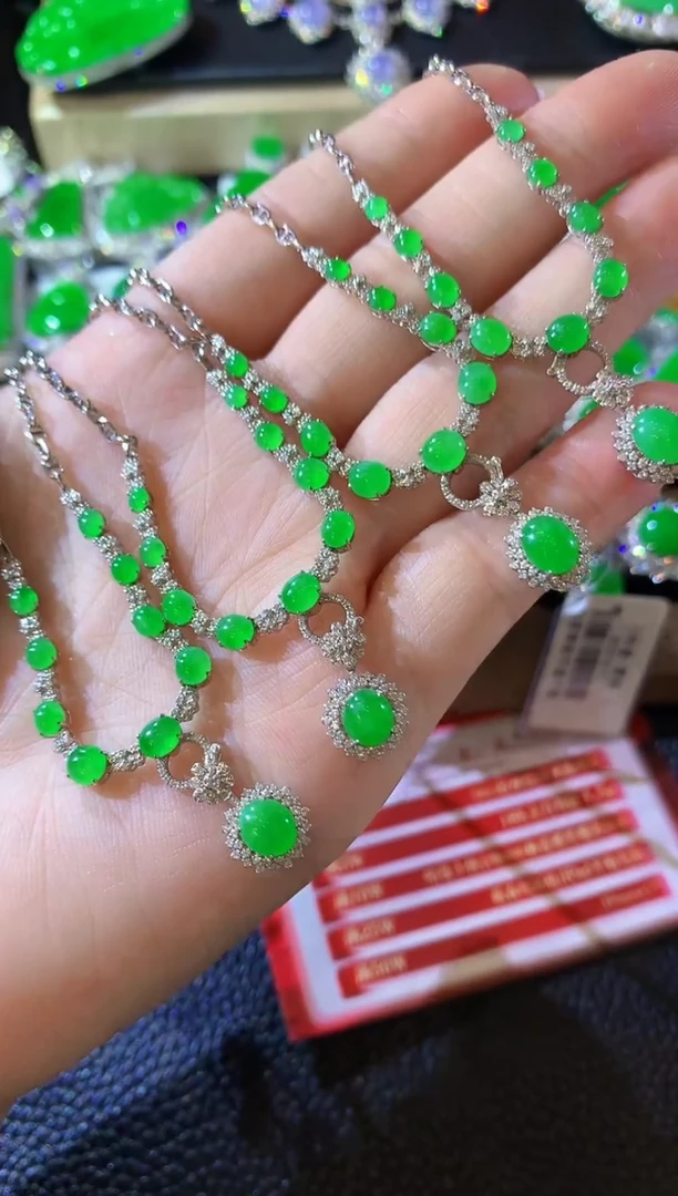 套链18K金镶嵌翡翠C19 多样性发货一件