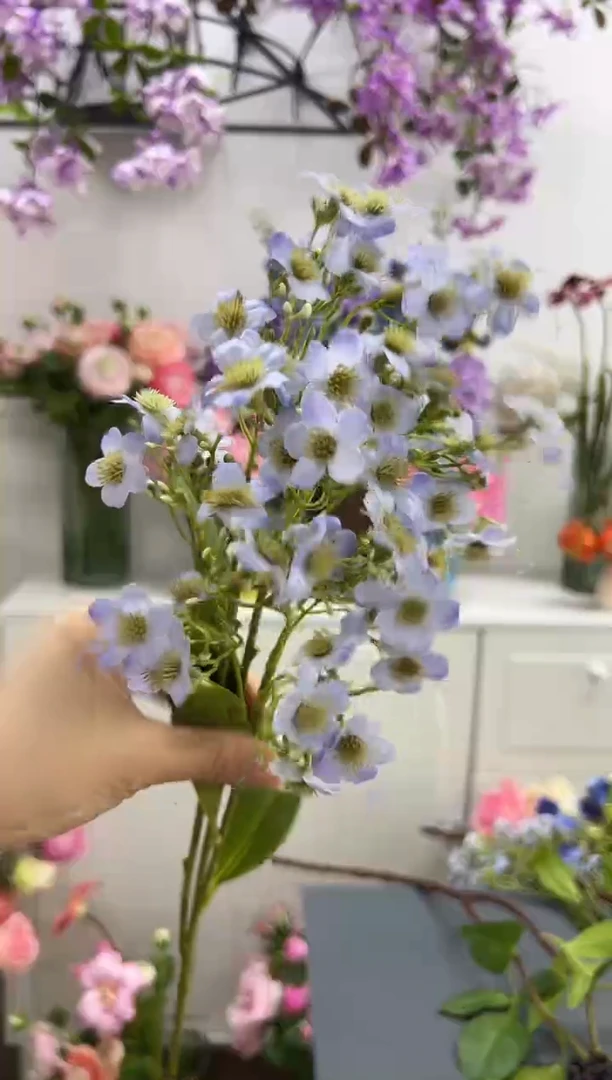 赵*宝1枝紫色手感保湿小花