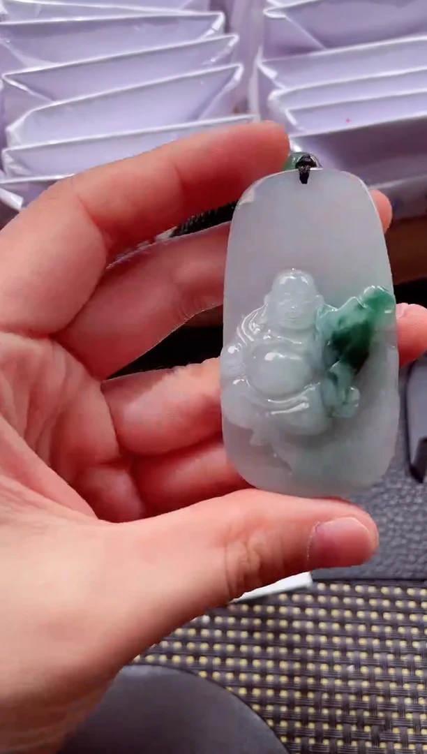 颈饰未镶嵌翡翠20251231