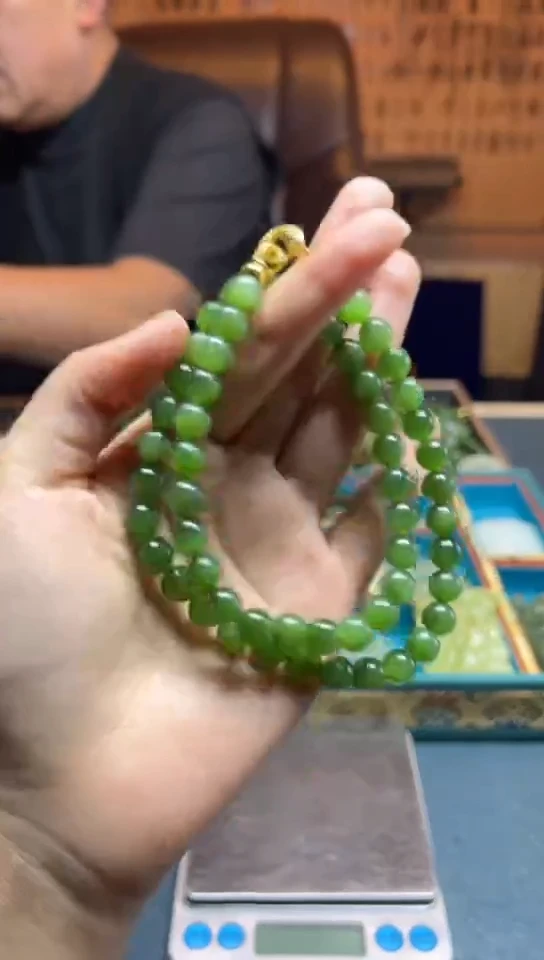 颈饰未镶嵌和田玉拍一发一