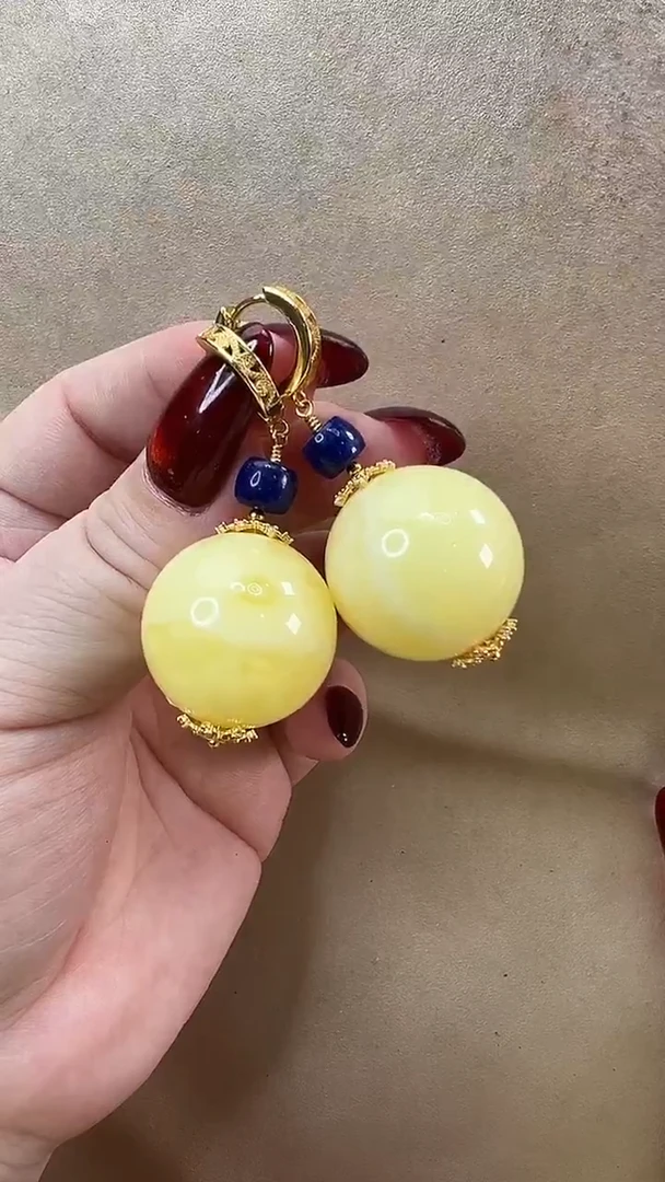 琥珀颈饰未镶嵌耳环
