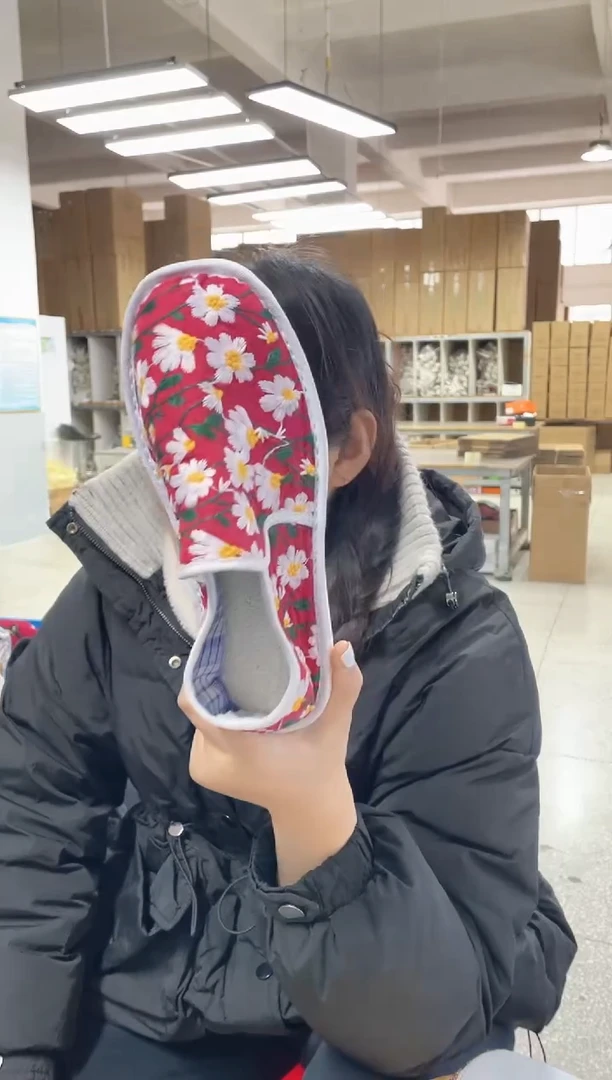 红色雏菊丝瓜35码