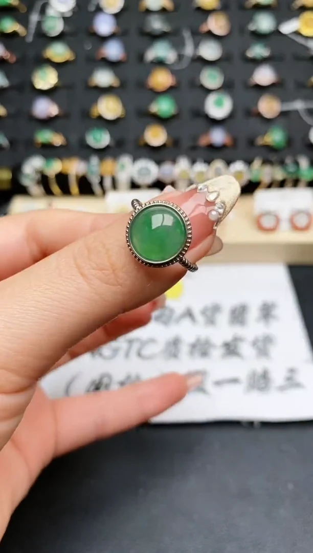 【闪购商品】翡翠戒指银S925镶嵌.............