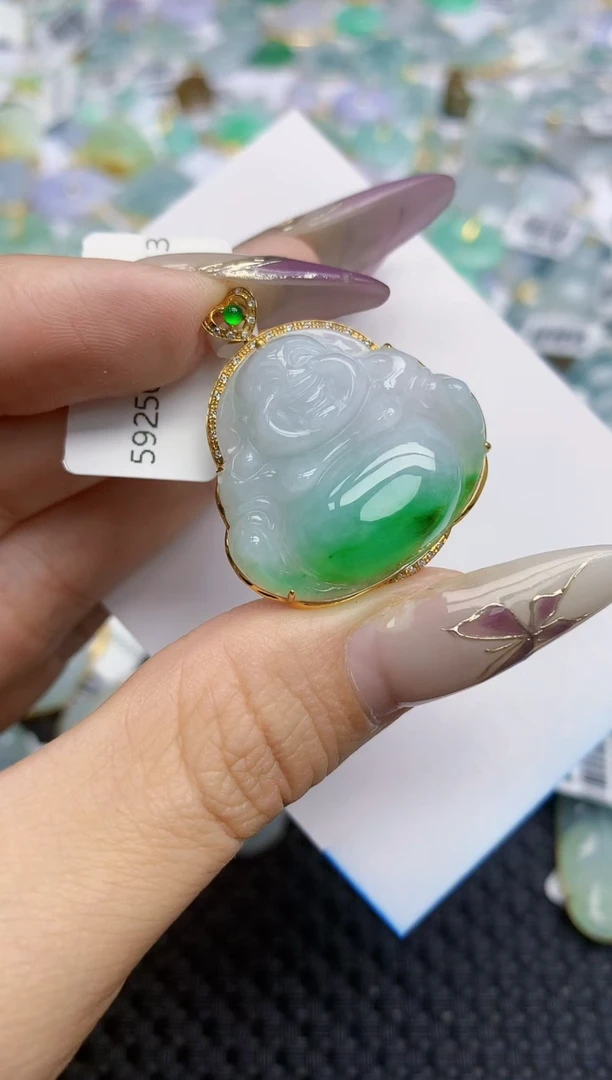 翡翠挂件18K金镶嵌411   天然翡翠A货