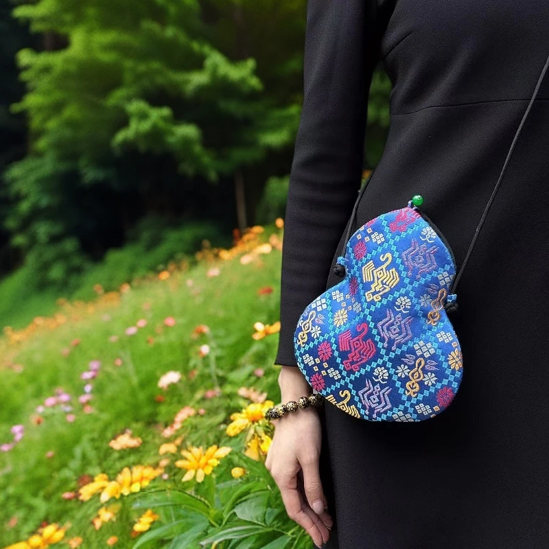 新中式民族风壮锦葫芦冬季休闲复古时尚手机包