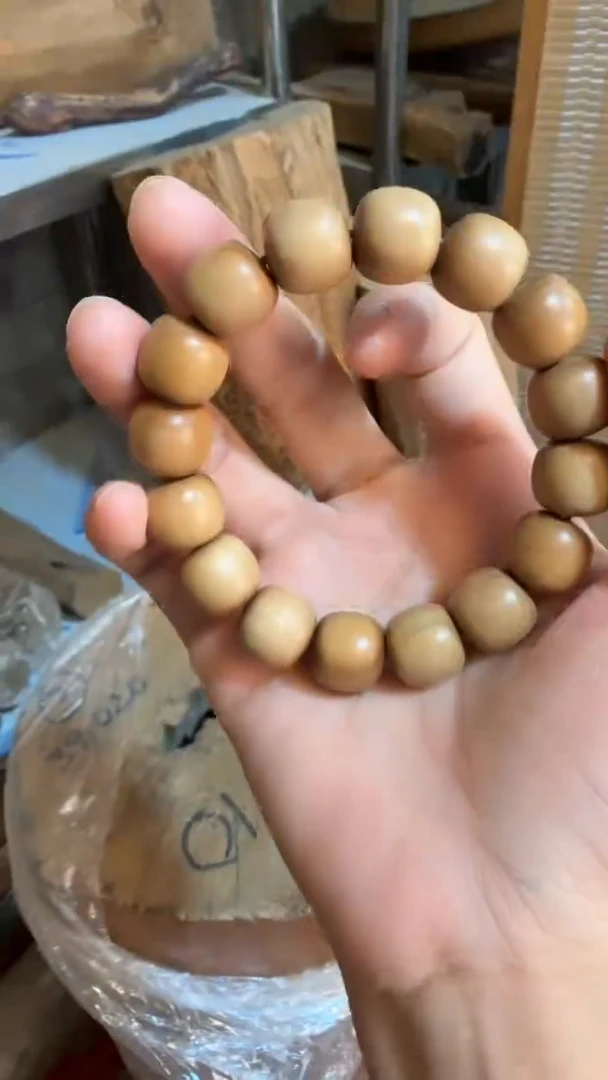 檀香木手串/手链老山檀香13x14单圈