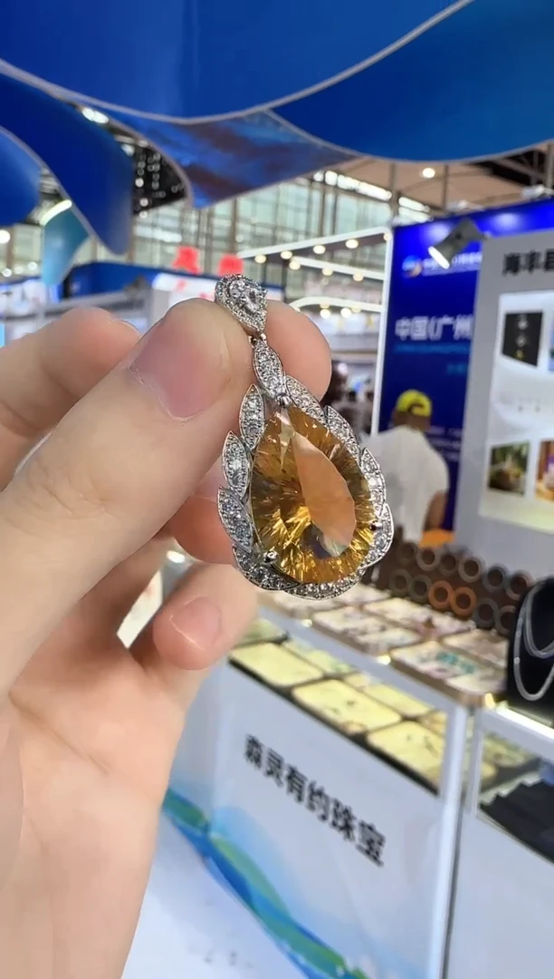 银S925镶嵌颈饰水晶13*18mm黄水晶
