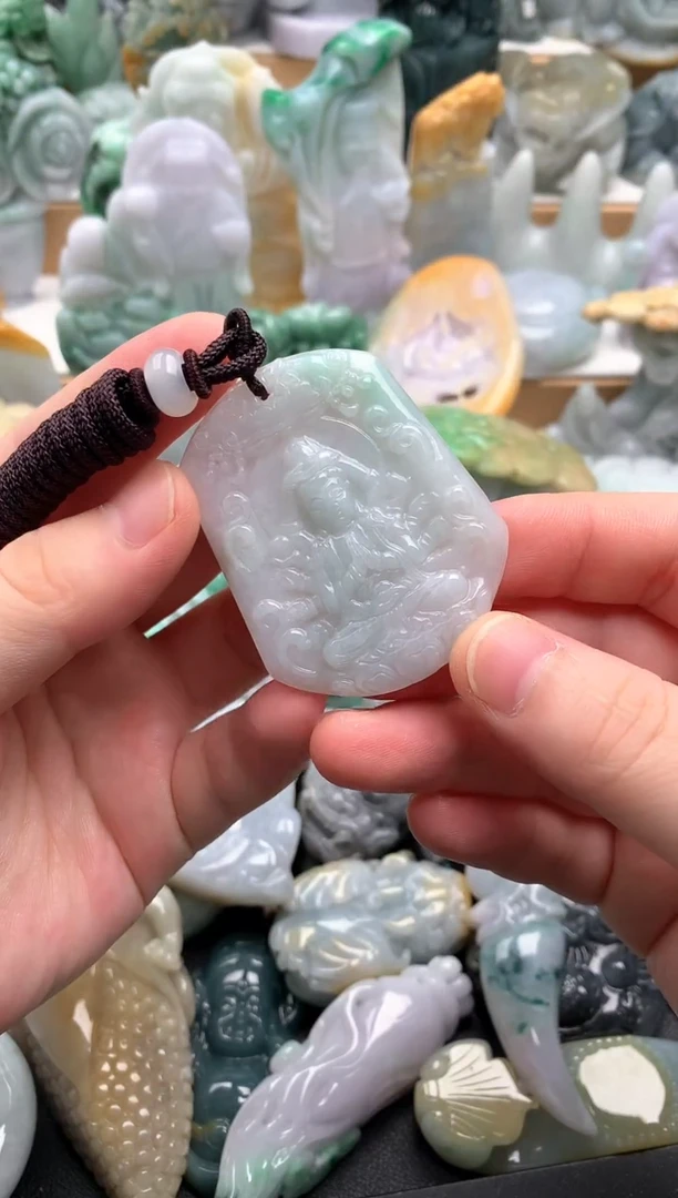 吊坠(不含链)未镶嵌翡翠1