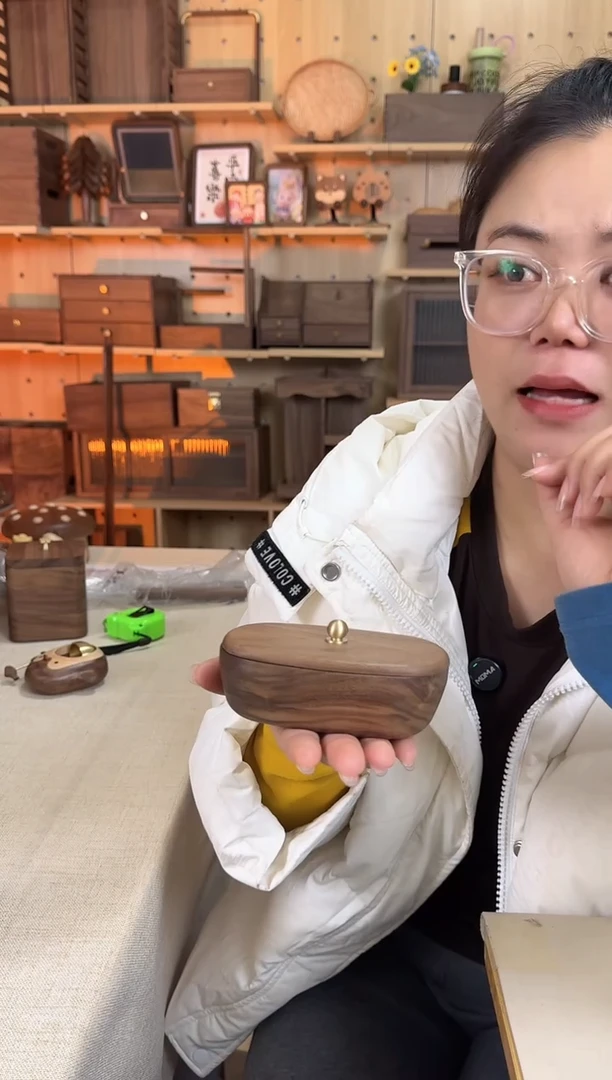 木 北美黑胡桃元宝收纳牙线盒
