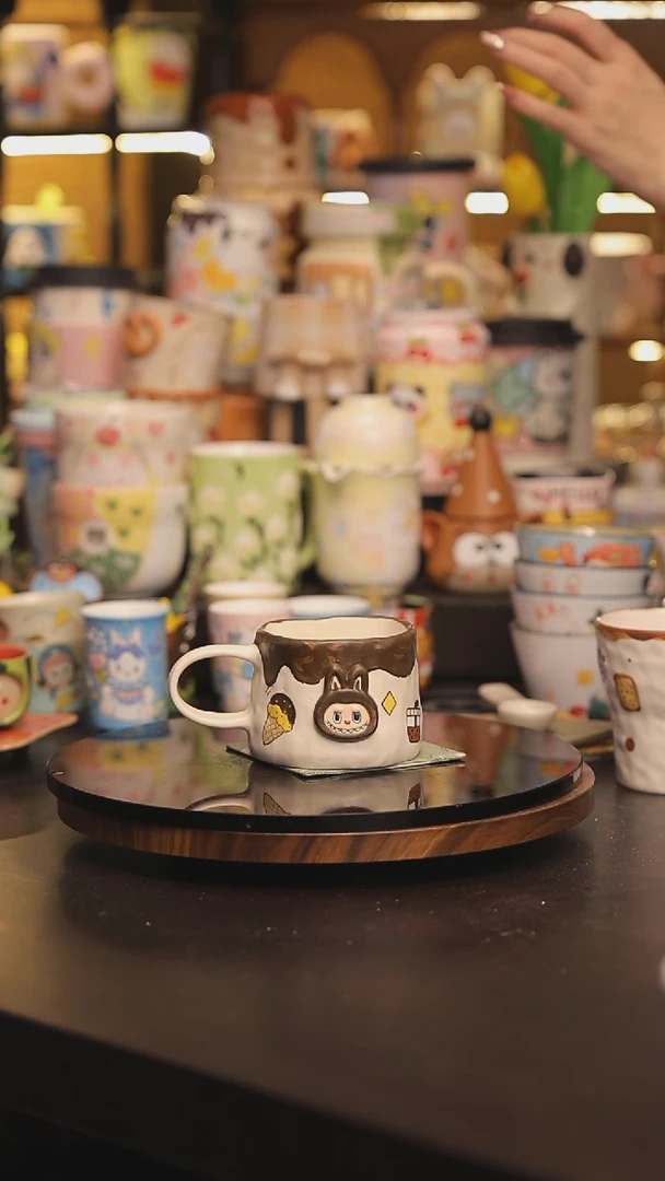 景德镇釉下彩绘设计师款式陶瓷