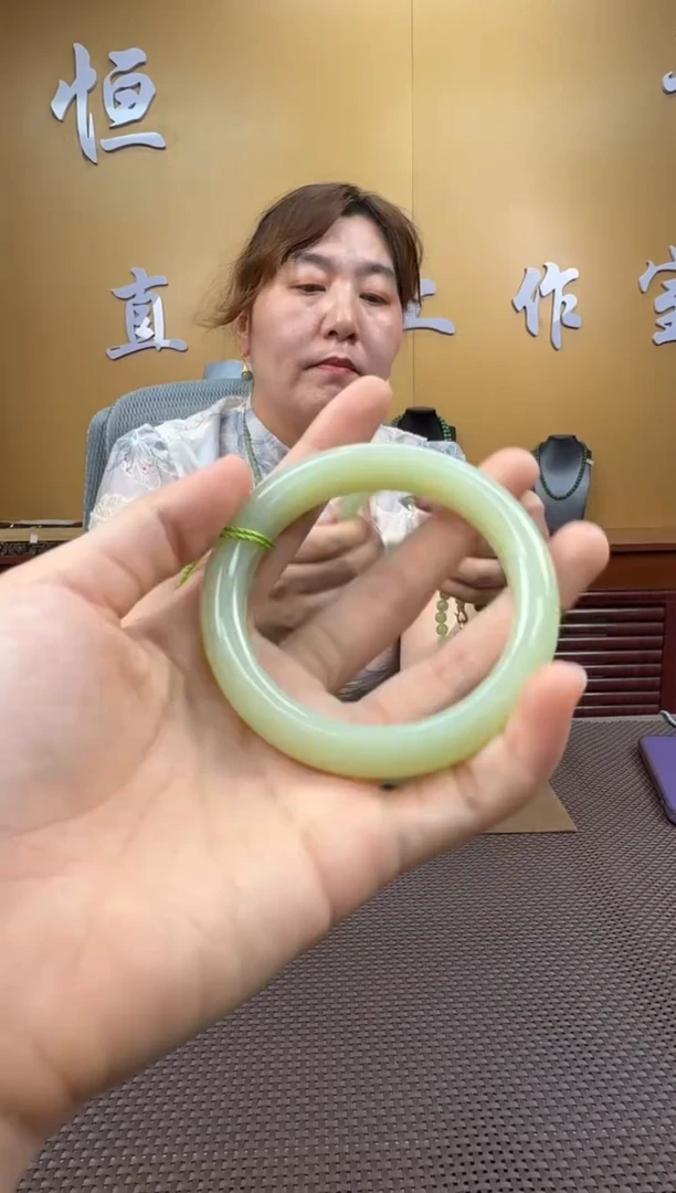 和田玉未镶嵌颈饰手镯58