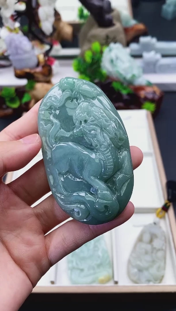 颈饰未镶嵌翡翠天然缅甸A货翡翠