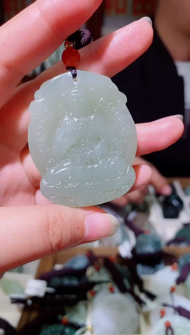 颈饰未镶嵌和田玉1