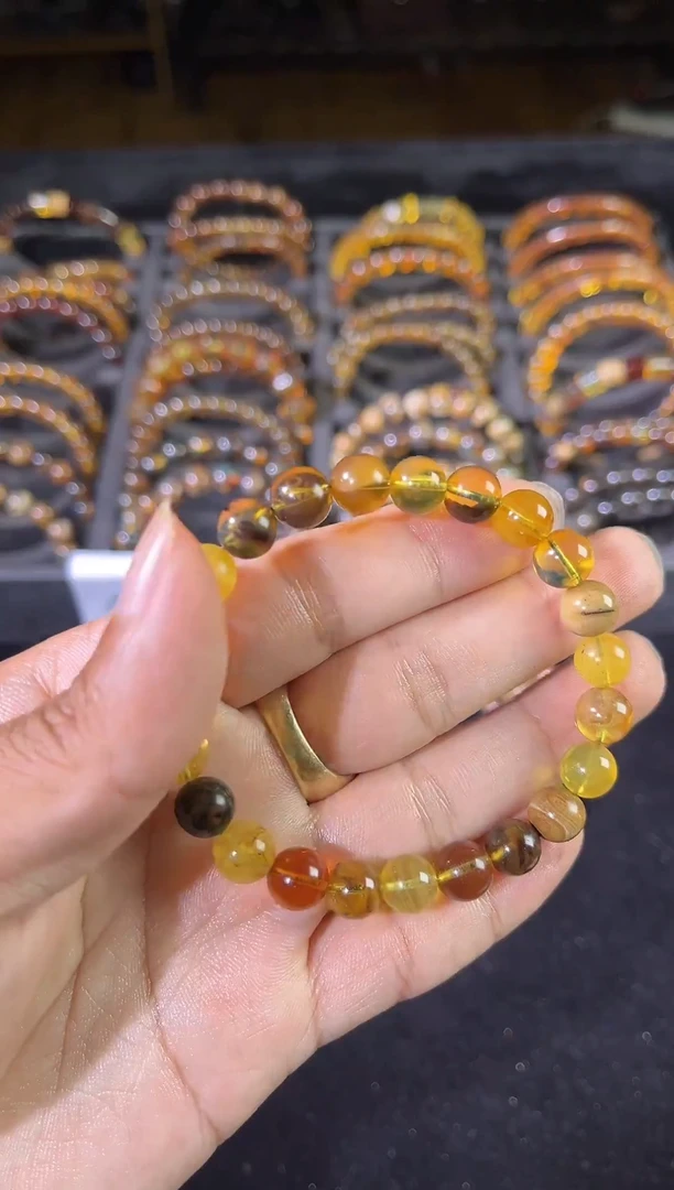 琥珀颈饰未镶嵌8.5mm精品蜜宝手串