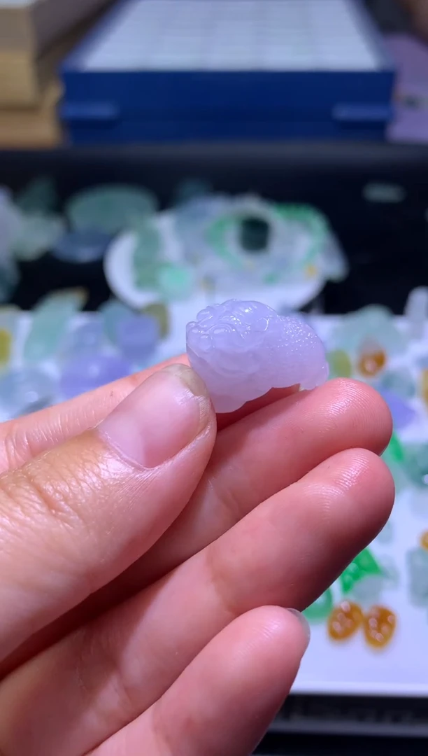 定制翡翠未镶嵌毛货