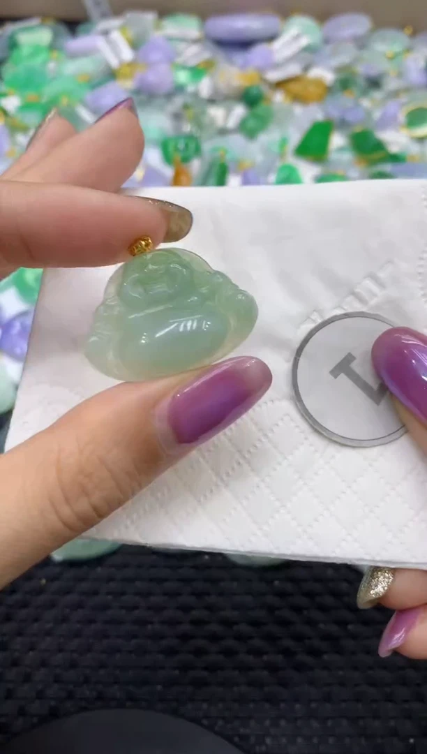 颈饰未镶嵌翡翠天然缅甸翡翠A货