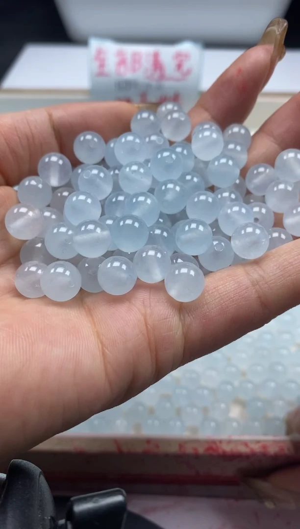 【闪购商品】玛瑙/玉髓颈饰未镶嵌w791冰川蓝玛瑙8mm*40颗