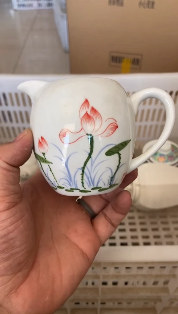 杯无运费险有瑕疵的摄影的产品有使用过的痕迹有点脏介意勿拍