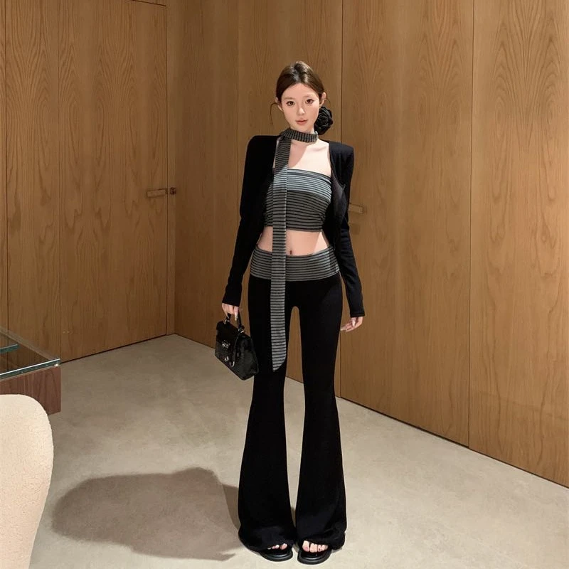 休闲套装黑色长袖针织开衫条纹抹胸背心女春季微喇裤长裤三件套