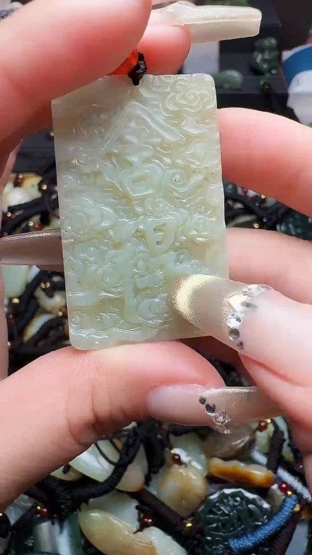 【闪购商品】和田玉颈饰未镶嵌舍得牌