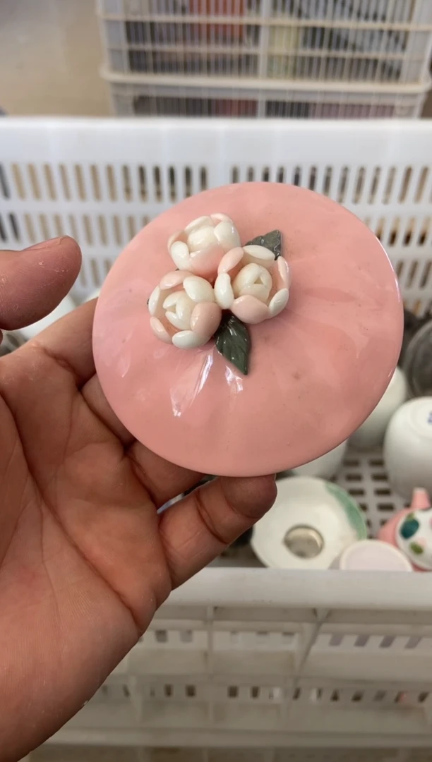 无运费险有瑕疵的摄影的产品有使用过的痕迹有点脏介意勿拍