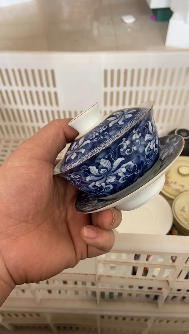 杯无运费险有瑕疵的摄影的产品有使用过的痕迹有点脏介意勿拍