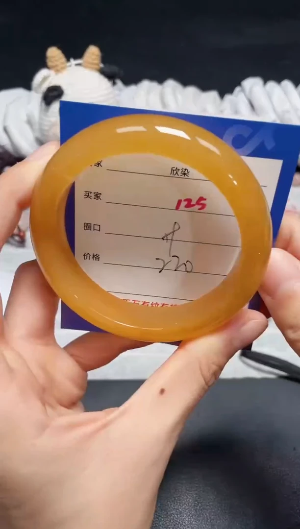 【闪购商品】石英质玉手镯未镶嵌125