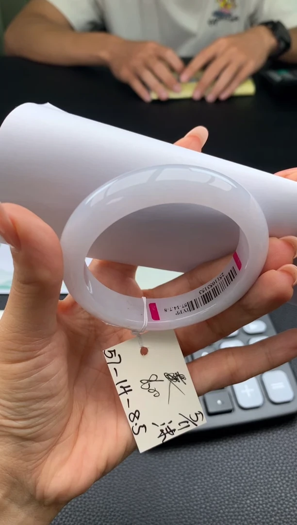 未镶嵌手镯翡翠爱**转翡翠手镯 下单联系小耳机#