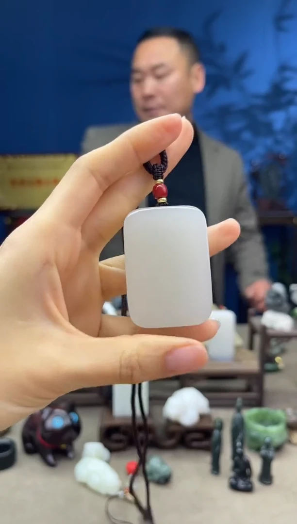 【闪购商品】和田玉颈饰未镶嵌1