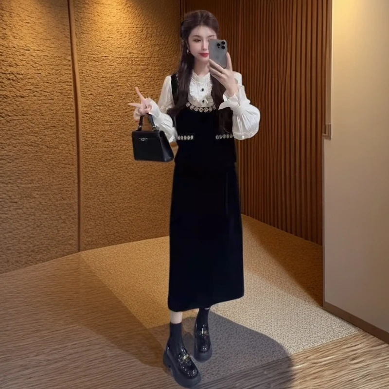 轻奢推荐千金风精致女洋气宽松上衣早秋新款气质半身裙时尚两件套