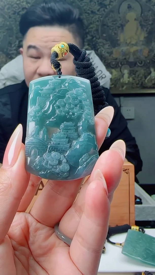 【闪购商品】翡翠颈饰未镶嵌11111111