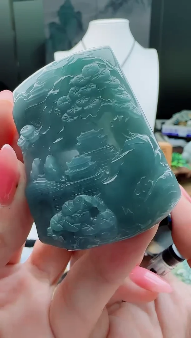 【闪购商品】翡翠颈饰未镶嵌11111111