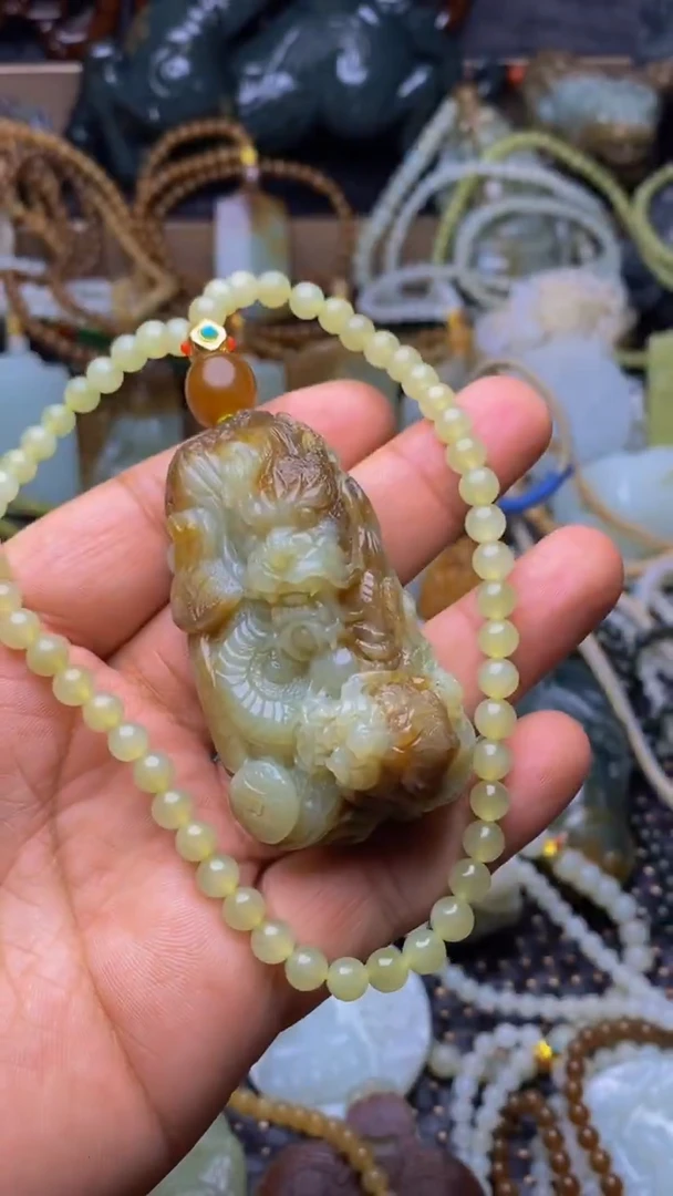 未镶嵌和田玉把件红****活1