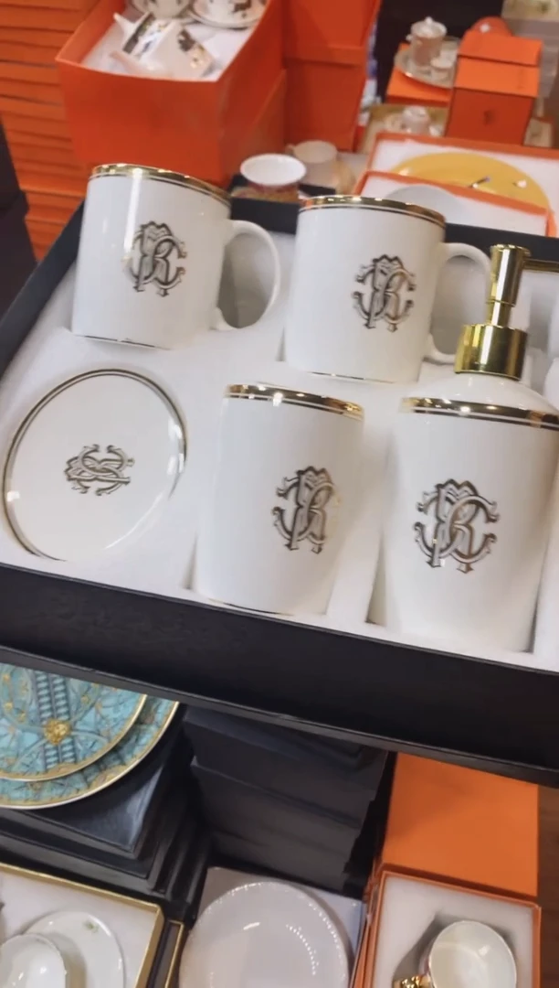 【闪购商品】杯全场正品，京东包邮