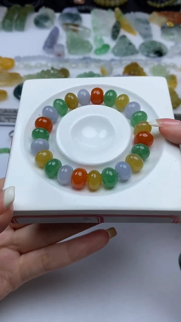 未镶嵌定制翡翠石**妈毛货定制不退不换