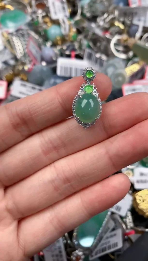 银S925镶嵌戒指翡翠333        5