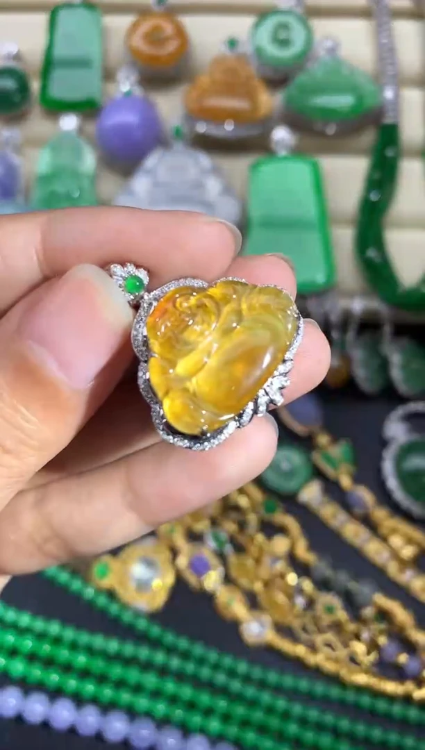 颈饰18K金镶嵌翡翠197-中国好珍宝