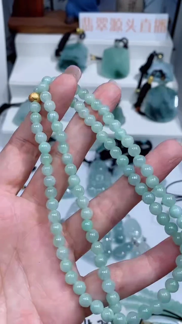 颈饰未镶嵌翡翠珠链