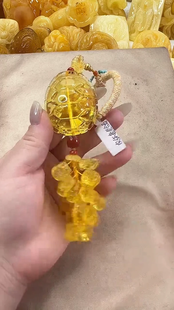 琥珀颈饰未镶嵌吊坠